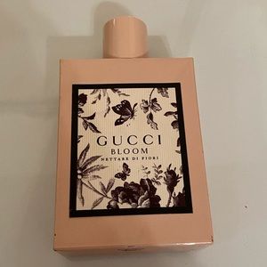 Gucci Bloom Nettare Di Fiori